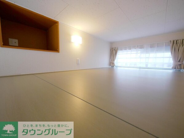 レオパレスグリーン青毛の物件内観写真